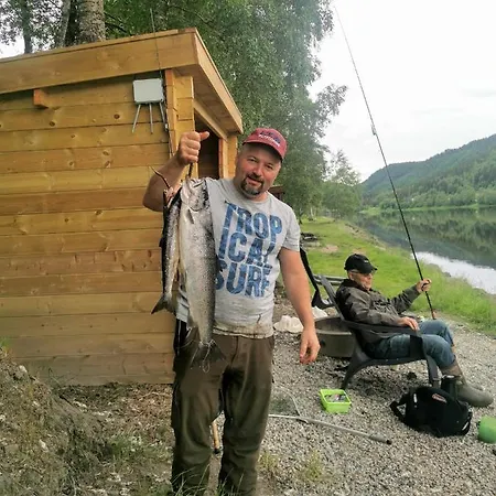 אתר קמפינג Holmset And Fishing *