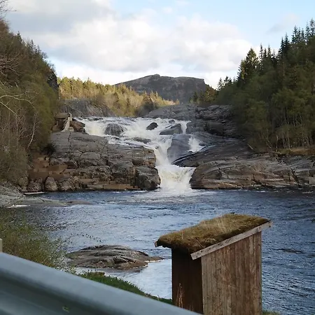Camping Holmset And Fishing Namdalseid